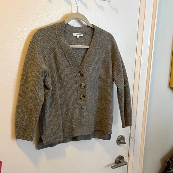 Madewell Grey V-Neck Merino Wool Sweater - Picture 1 of 4